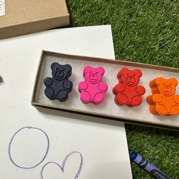 2/$24 Gummy Bears Crayons (6) Kids Girls Boys, Unique Colorful Fun Birthday Gift - Picture 4 of 10